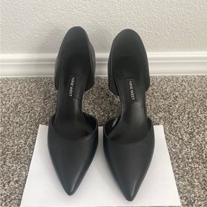 Nine West pointed heels